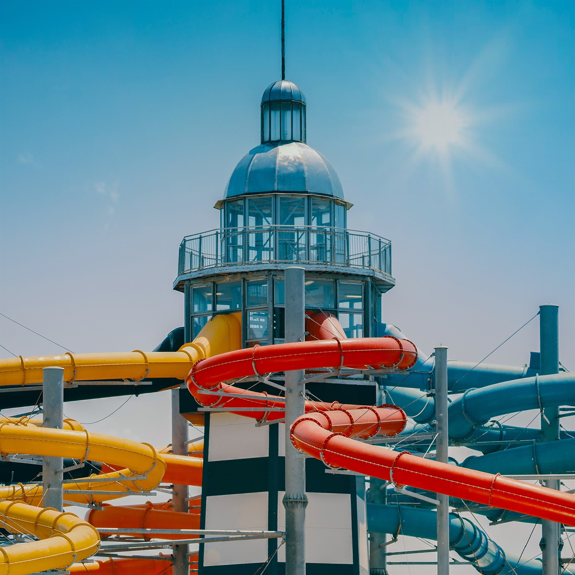 Mass Image Compressor Compressed this image. https://sourceforge.net/projects/icompress/ with Quality:90